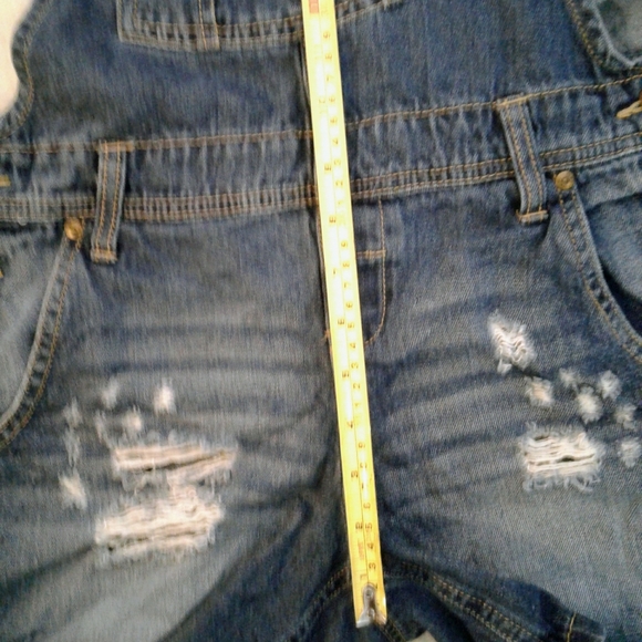 Lei coveralls shorts women's medium distress - Picture 10 of 10